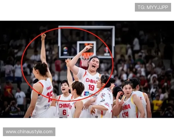 2 米 26 张子宇碾压日本女篮！内线统治力尽显，老鹰捉小鸡 再现赛场(3)