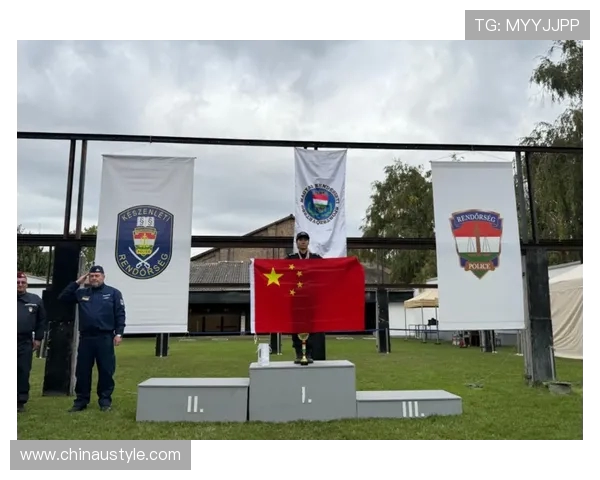 济南 90 后女特警郝琰:匈牙利夺冠,一枪惊艳世界警坛 济南 90 后女特警郝琰:匈牙利夺冠,一枪惊艳世界警坛